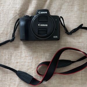 Canon EOS m50 mark ii Compact Mirrorless Camera